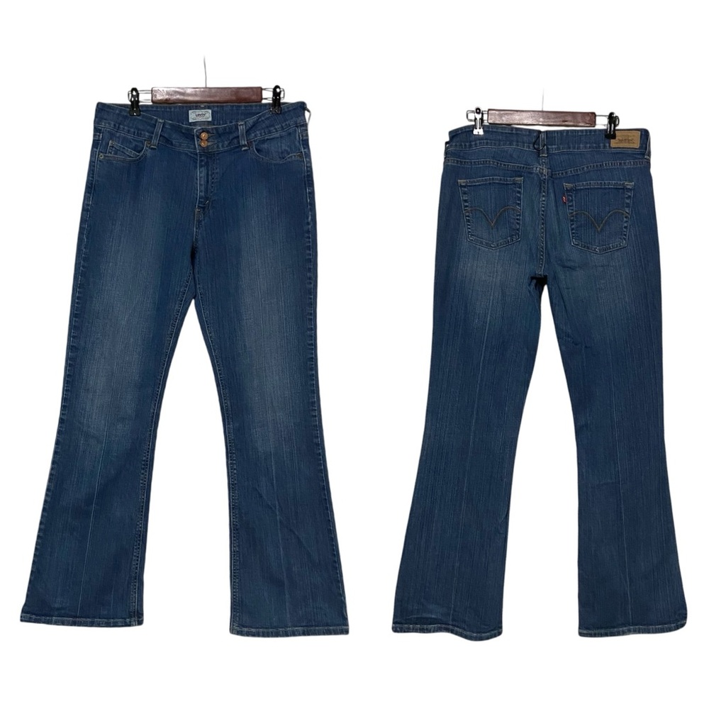 Vintage Levi’s 526 Jeans Slender Boot Cut Dark Denim Jeans Blue